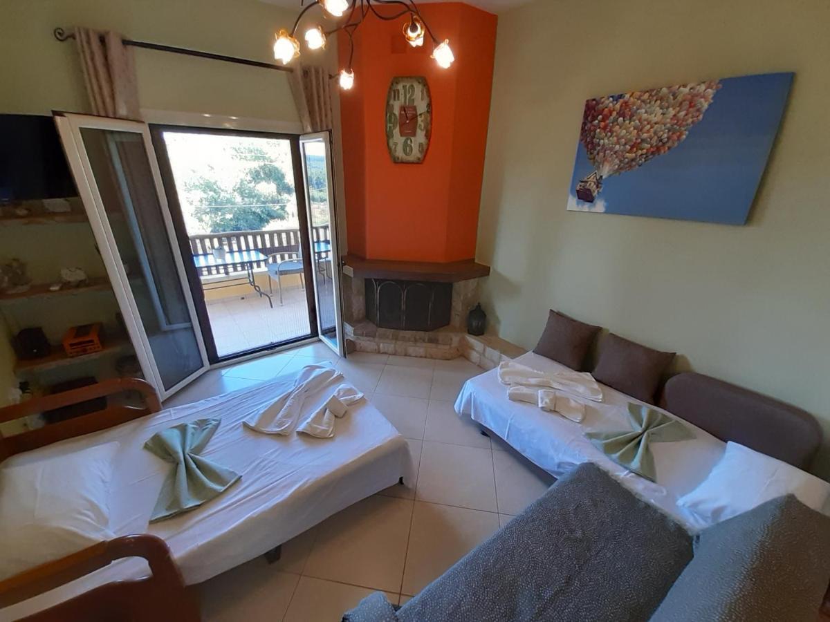 Andri House Apartment มาราไธอาส ภายนอก รูปภาพ