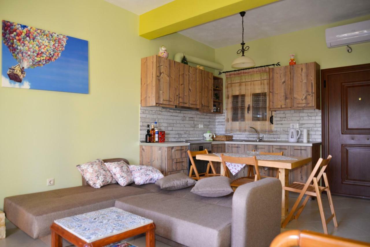 Andri House Apartment มาราไธอาส ภายนอก รูปภาพ